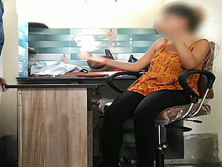 ko post receptionist